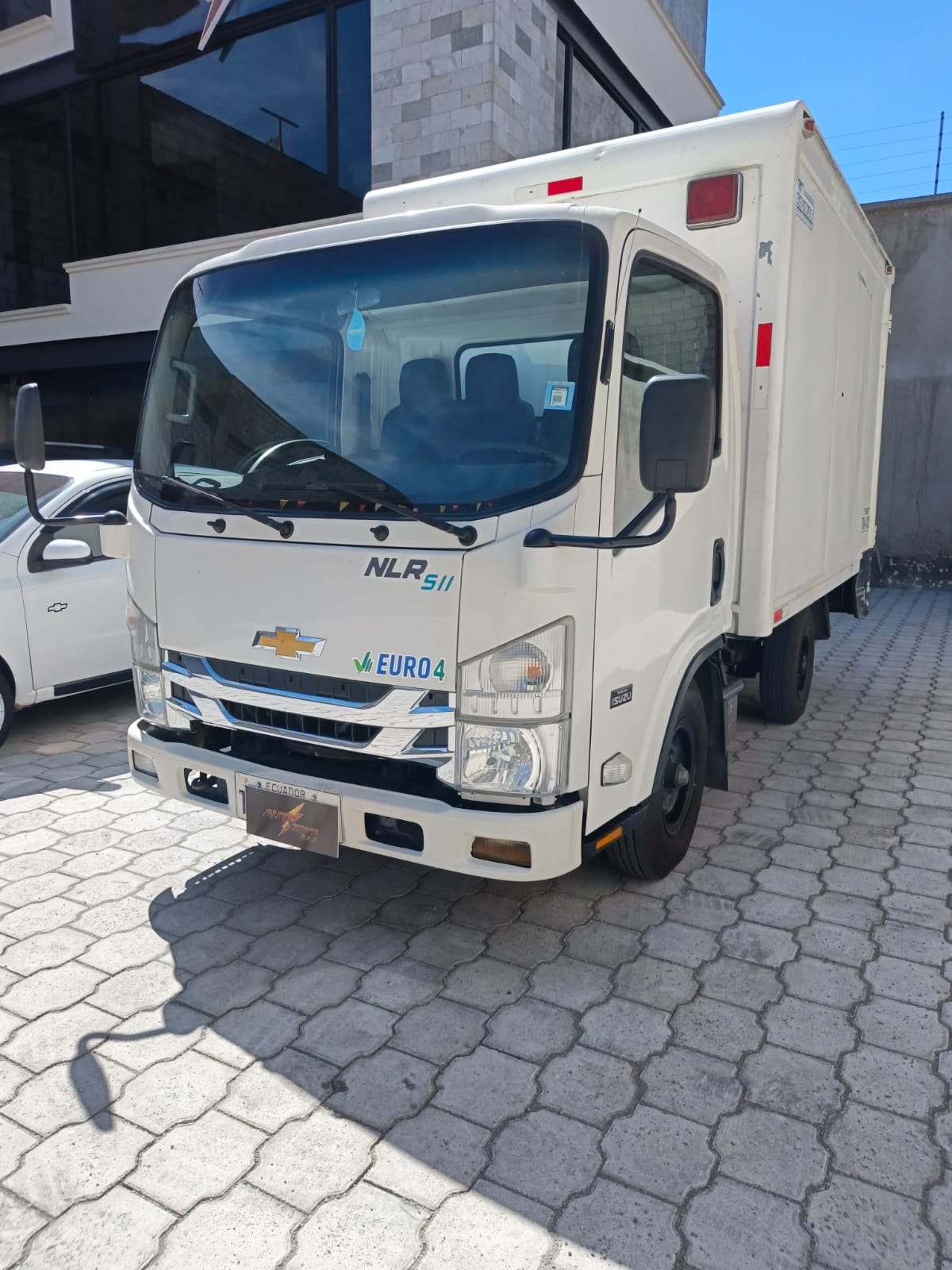 CAMIÓN CHEVROLET - Image 2