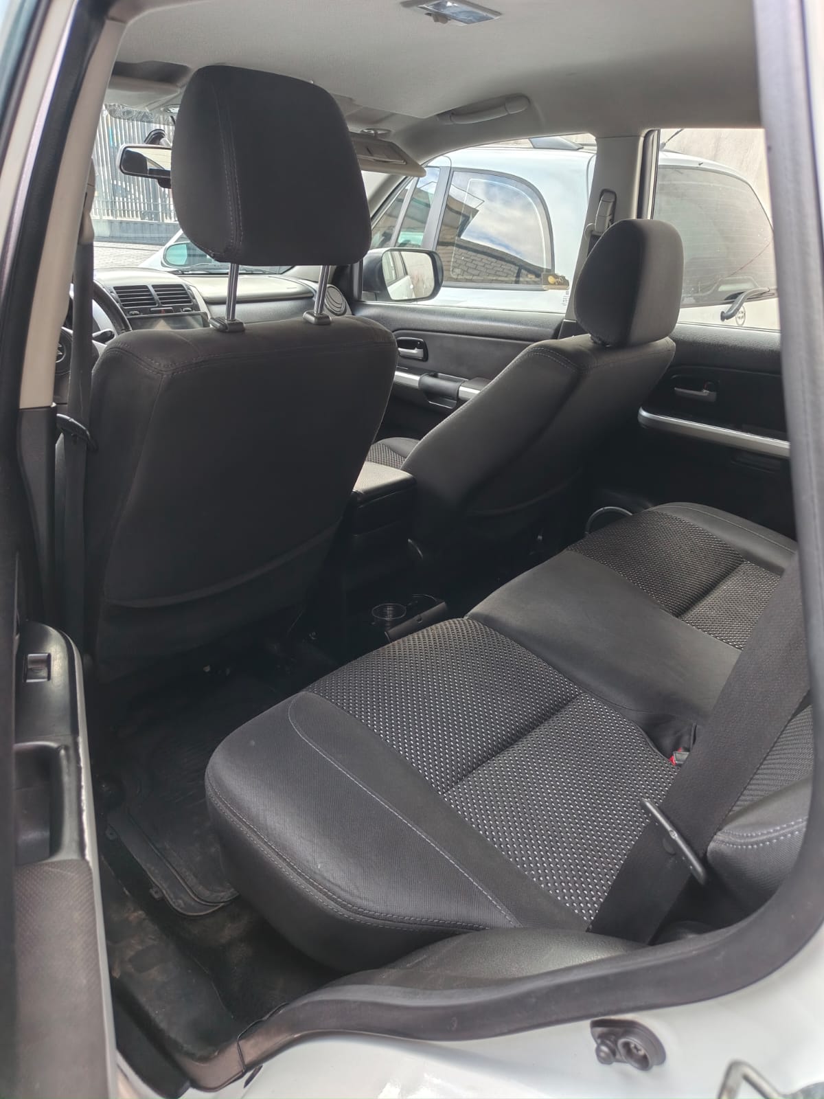 SUZUKI GRAN VITARA SZ NEXT SPORT AC 2.0 5P 4X2 - Image 2